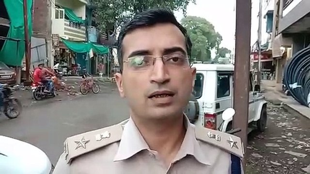 Video अलमारी बनाने की फैक्टरी में विस्फोट, एक युवक गंभीर घायल