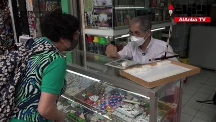 حرفيون نادرون في هونغ كونغ لا يزالون يصنعون يدوياً أحجار لعبة ما جونغ