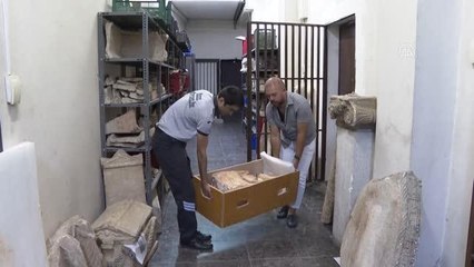 Son dakika haberi: Polisin ele geçirdiği yaklaşık 11 bin 500 yıllık heykel uzmanları bekliyor