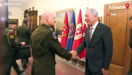 Bakan Akar NATO Avrupa Müttefik Yüksek Komutanı Cavoli'yi kabul etti