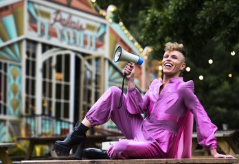 Edinburgh Fringe 2022 - Tropicana by Aidan Sadler