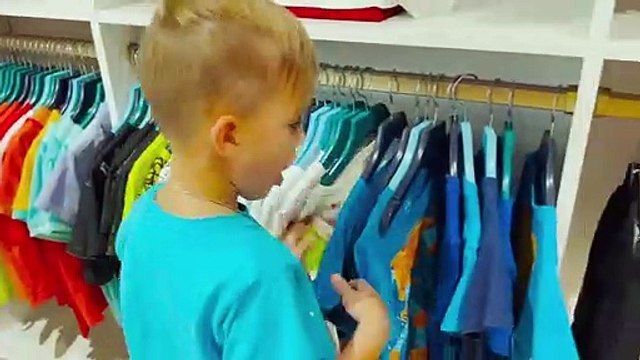 Vlad and Niki Four Colors Playhouse Challenge