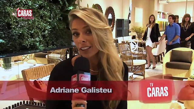 Adriane Galisteu aposta em vitaminas para manter a saúde em dia