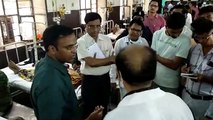 District Hospital : जिला अस्पताल में मिली खामियां तो जिला कलक्टर में पिलाई लताड़ Video