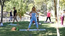 İzmir yerel haberi: Bornova'da Açık Havada Yoga