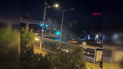 İstanbul'da sokak ortasında kadına şiddet! Mahalleli elinden zor aldı