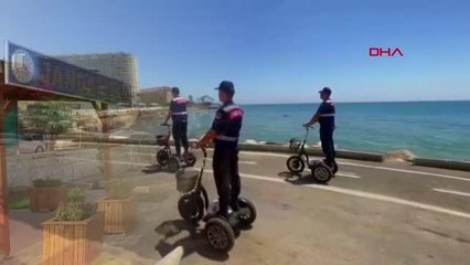 Son dakika haber: MERSİN'DE JANDARMADAN SKUTERLİ DENETİM