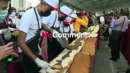 Giant sandwich breaks Mexico City record