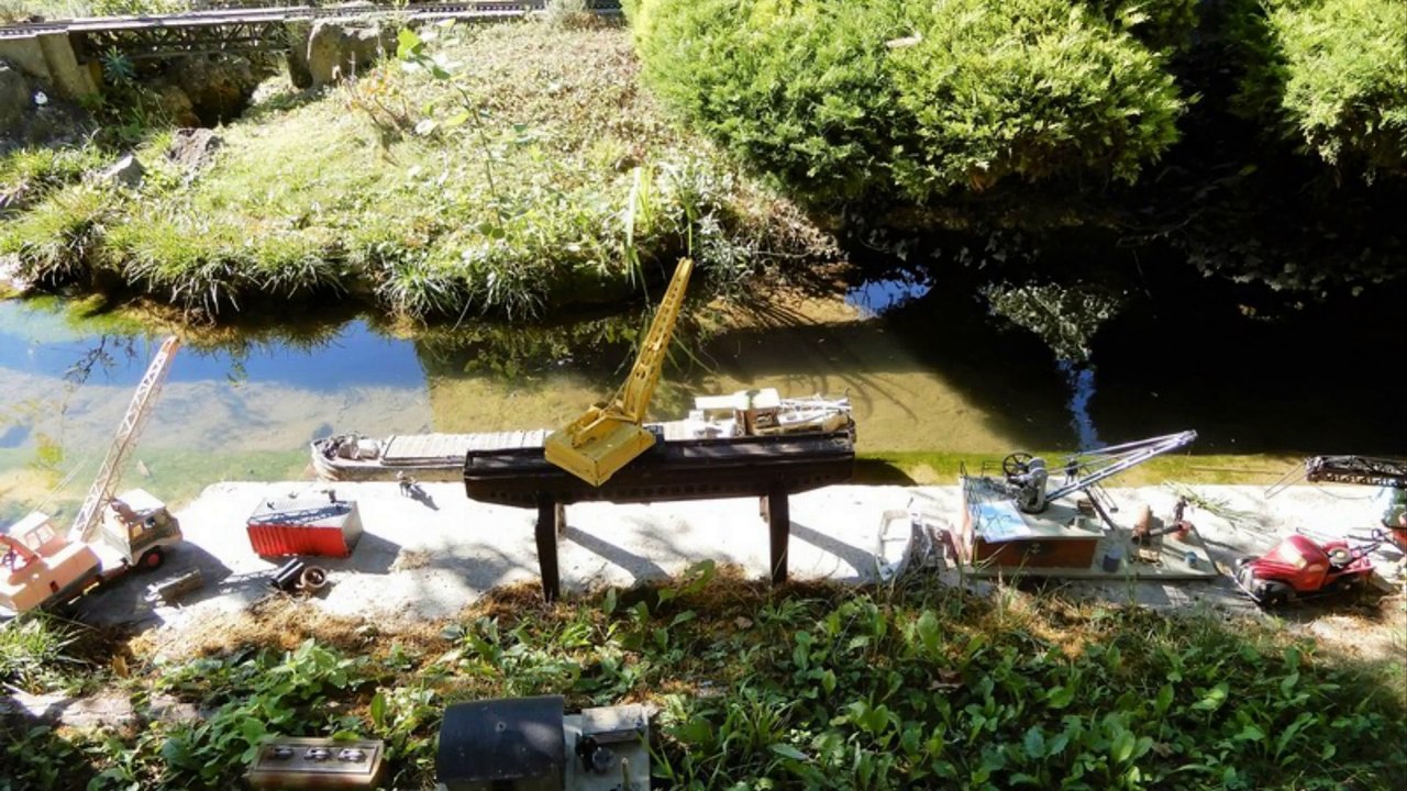 France (Ardèche miniatures)