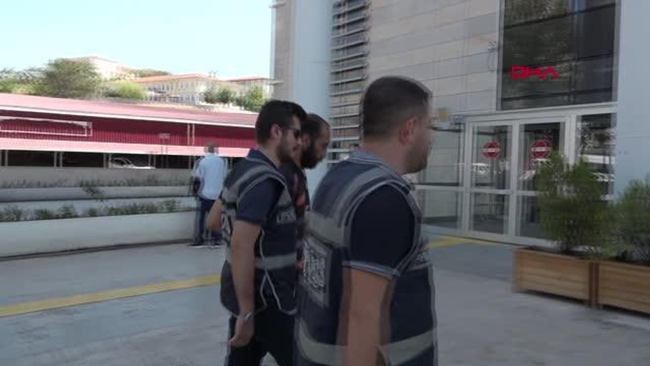 Elazığ gündem haberi... ELAZIĞ'DA 66 SUÇTAN KAYDI BULUNAN 2 ŞÜPHELİ ÇALINTI MOTOSİKLETLE YAKALANDI