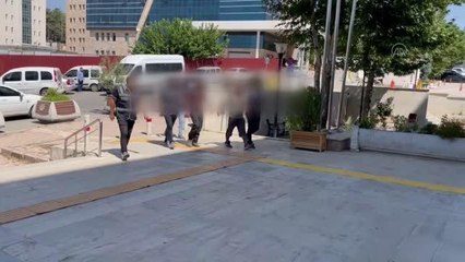 Hırsızlık yaptıkları iddiasıyla 2 şüpheli yakalandı