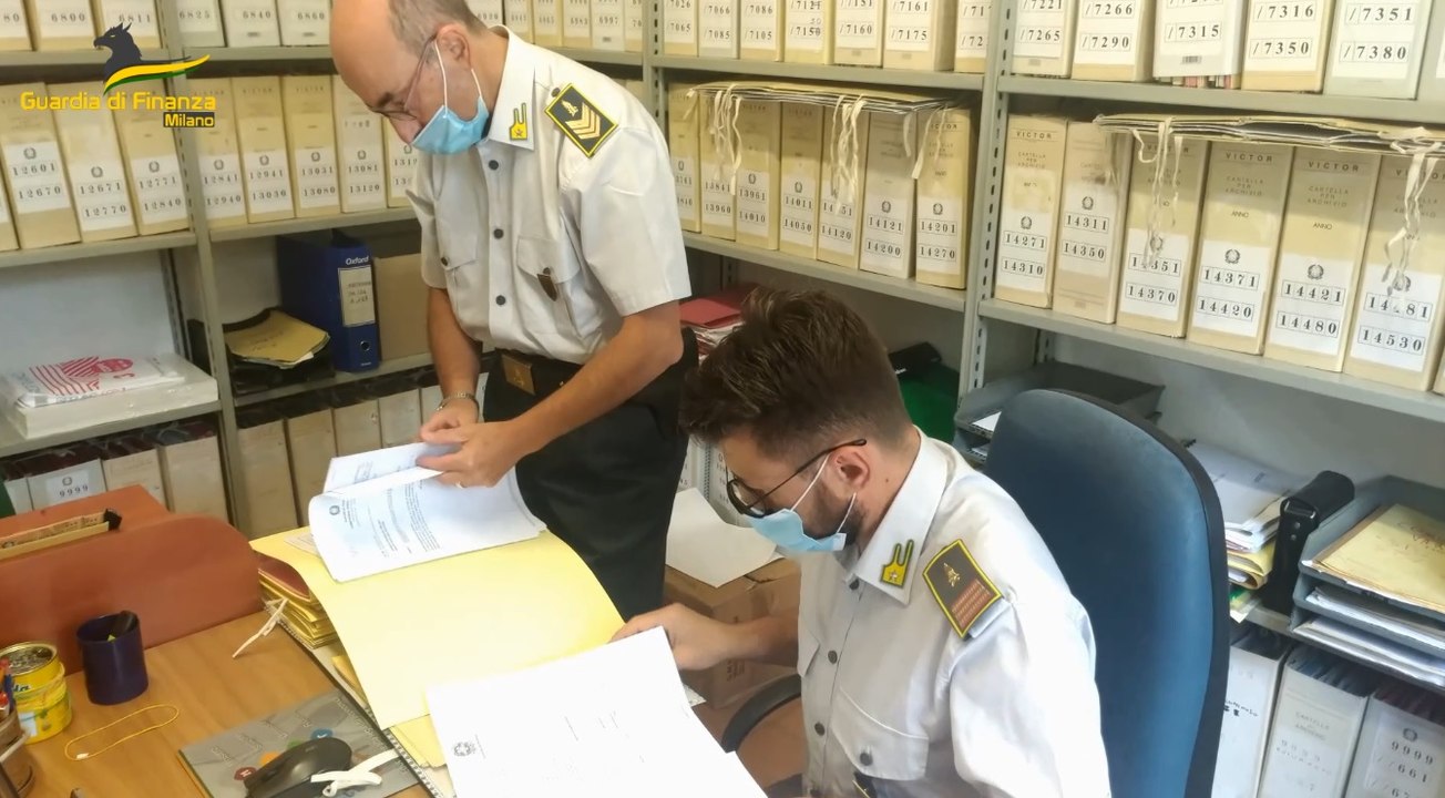 Milano, oltre 2mila lavoratori irregolari utilizzati tramite cooperative: 22 indagati (04.08.22)