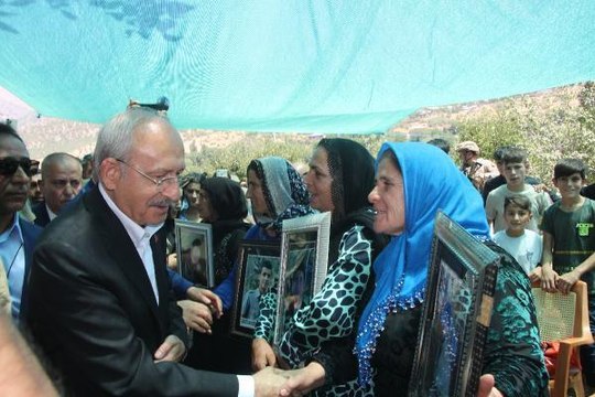 Kılıçdaroğlu'ndan Kpss Açıklaması: Çürüyen Yapıyı Düzeltmek Zorundayız. Hakkı Elinden Alınan Pırıl Pırıl Evlatlarımızın Hakkını, Hukukunu Korumak...