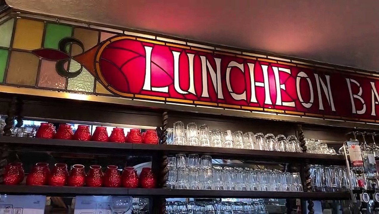 Lost Pubs of Leeds: Andy Hutchinson reflects on some of the iconic pubs which have vanished from the city