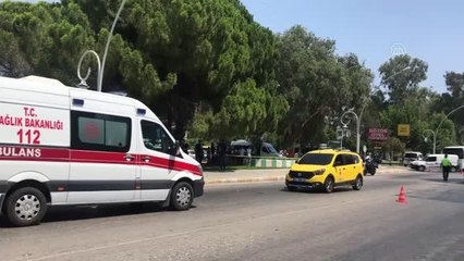 İki otomobilin çarptığı yaya yaşamını yitirdi