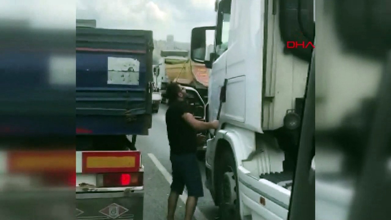 Yol verme kavgasında çekiç ve sopalar konuştu