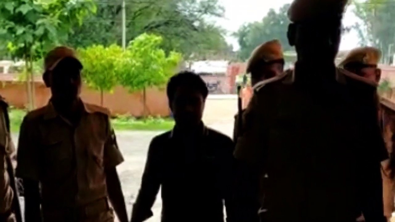 लक्जरी जीप से डोडा चूरा जब्त, एक आरोपी गिरफ्तार