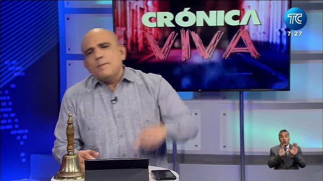 Policías agredidos por jóvenes en Quito