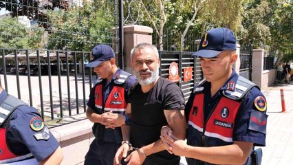 Cinayetten hükümlü cezaevi firarisi yakalanınca gülerek "Daha çağırmadılar ki" dedi