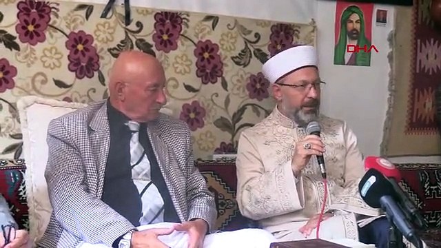 Diyanet İşleri Başkanı Erbaş'tan cemevine 'geçmiş olsun' ziyareti