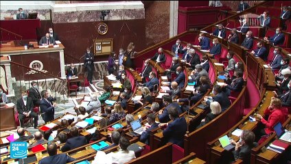 فرنسا: مشروع قانون مثير للجدل بشأن الهجرة