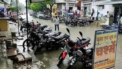 मौसम मेहरबान, धमक कर बरसे बदरा