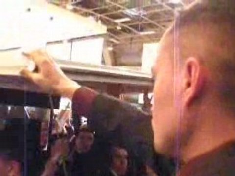 Incident au Salon du livre