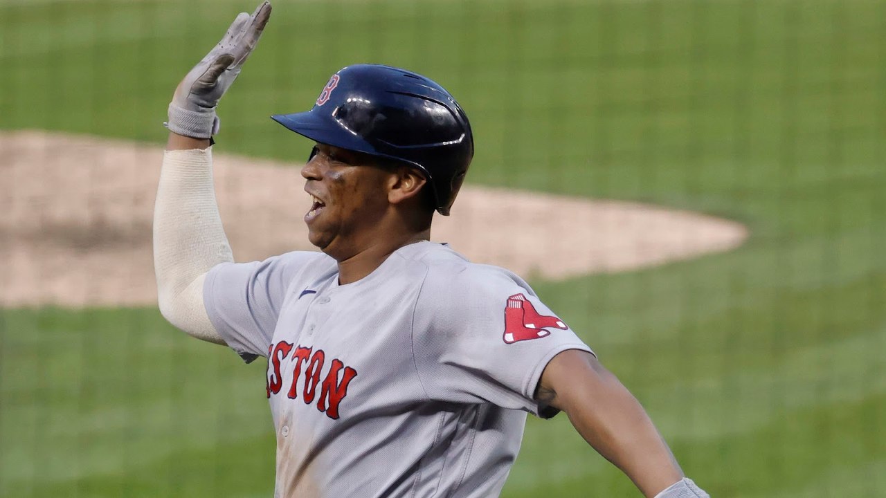 MLB Double Play 8/4: White Sox (-138), Red Sox (-142)