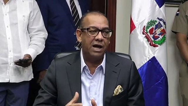 Hugo Beras es juramentado como director del Intrant