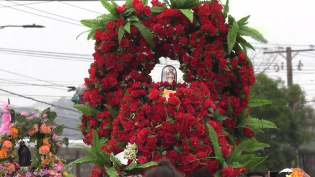 Cientos de fieles católicos en Managua celebran a Santo Domingo