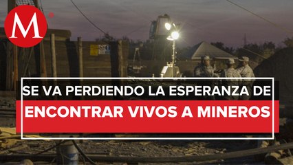 Continúan rescate de mineros, llevan 33 horas atrapados