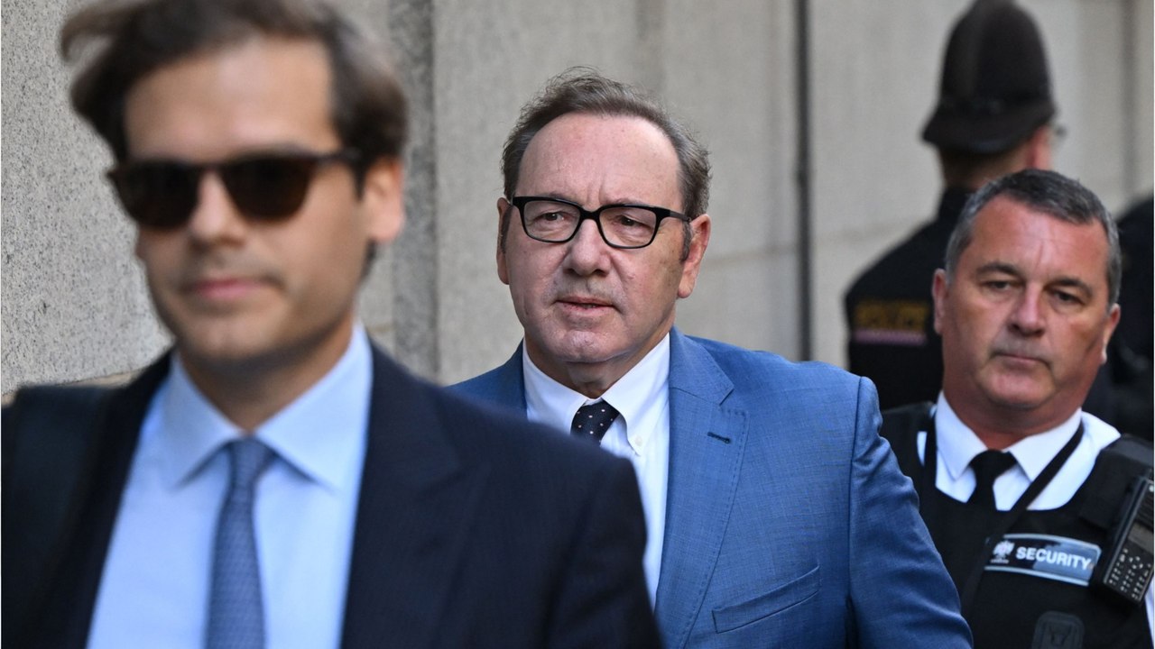 VOICI : Kevin Spacey perd 30 millions de dollars : nouvelle désillusion pour l'acteur