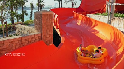 A Dubai c'è vita per le famiglie anche al riparo dal caldo