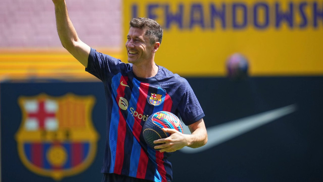 Diese Rückennummer wird Lewandowski bei Barcelona tragen!