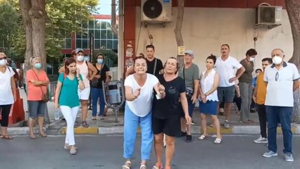 Boşanmak İstediği Eşi Tarafından Vurulan Ezgi Özarslan'ın Annesi Hastane Önünde Feryat Etti: "Benim Çocuğumu Devlet Korumadı"