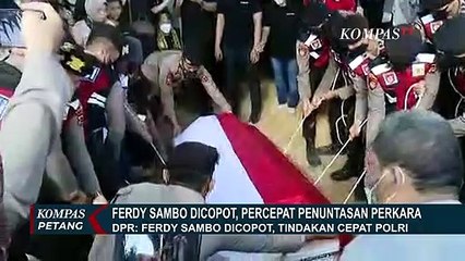 Tải video: Kapolri Copot Irjen Ferdy Sambo dan Mutasi 25 Personel Polisi, Apa Kata Anggota Komisi III DPR RI?