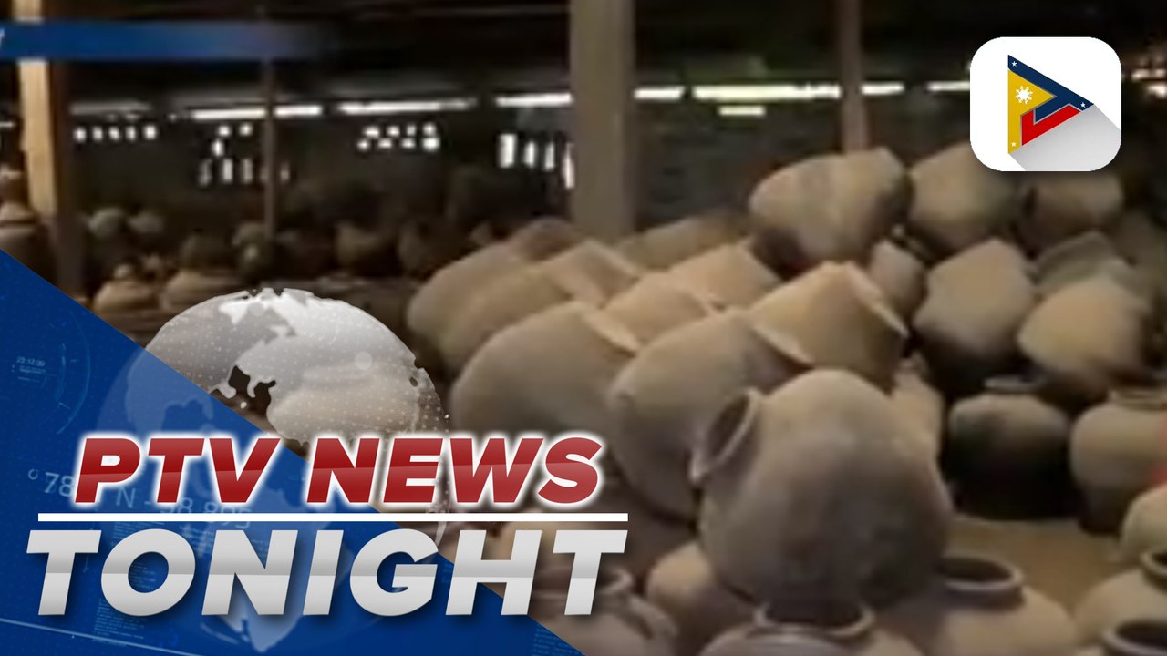 Jar, pottery making in Vigan store temporarily stopped due to damage caused by strong earthquake