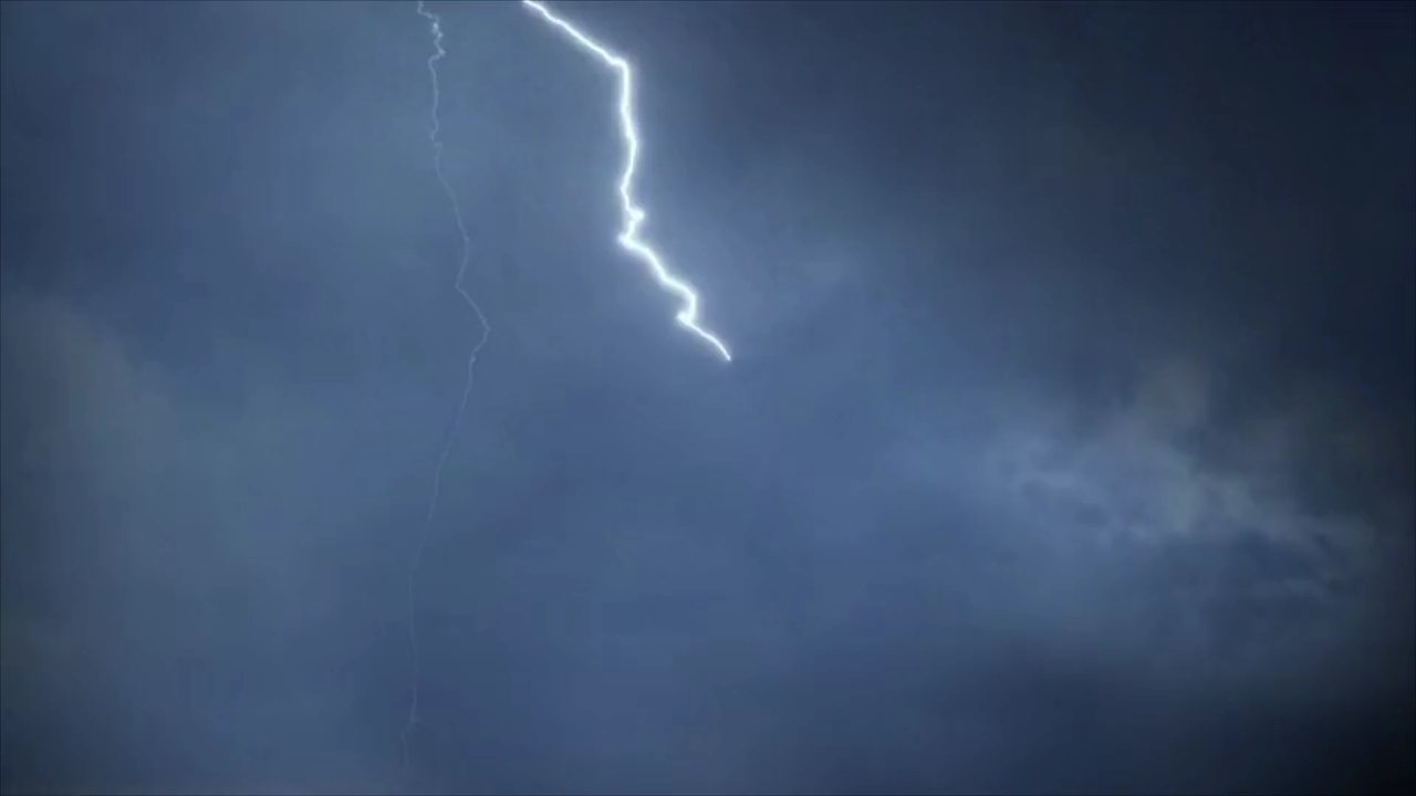 Blitzeinschlag beim Weißen Haus bringt Menschen in Lebensgefahr