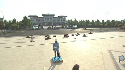 Cumhurbaşkanlığı Muhafız Alayı Bando konseri ve nöbet değişimi gösterisi gerçekleştirildi