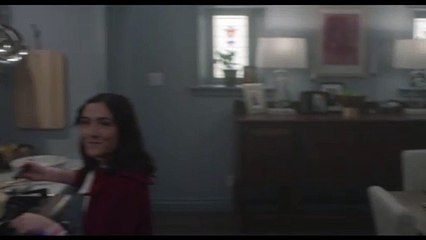 Orphan: First Kill clip - "Rat Drink"