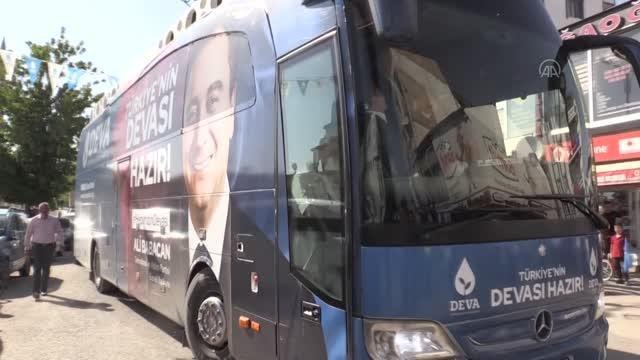DEVA Partisi Genel Başkanı Babacan, parti binasının açılışına katıldı