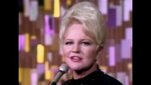 Peggy Lee - It's A Grand Night For Singing/How Long Has This Been Going On/Lover, Come Back To Me (Medley/Live On The Ed Sullivan Show, November 7, 1965)