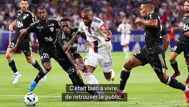 Lacazette : C'était bien à vivre de retrouver le public et de gagner