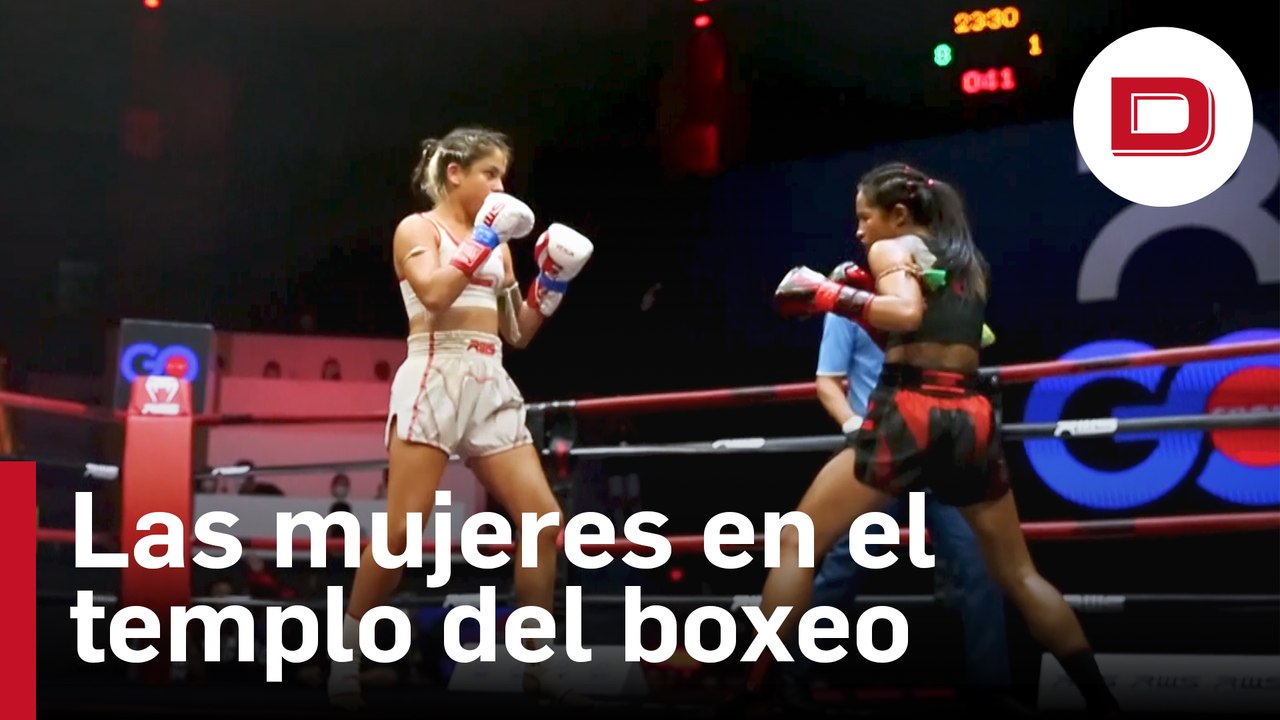 Las mujeres luchan por primera vez en el templo del boxeo tailandés