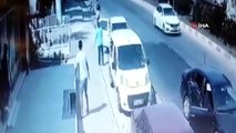 Son dakika haberleri! Trafikte bıçaklı saldırı girişimi kamerada