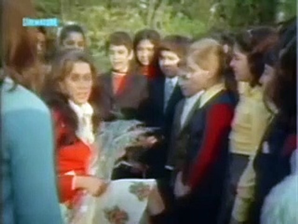 Sezercik Küçük Mücahit - Sezer İnanoğlu & Perihan Savaş