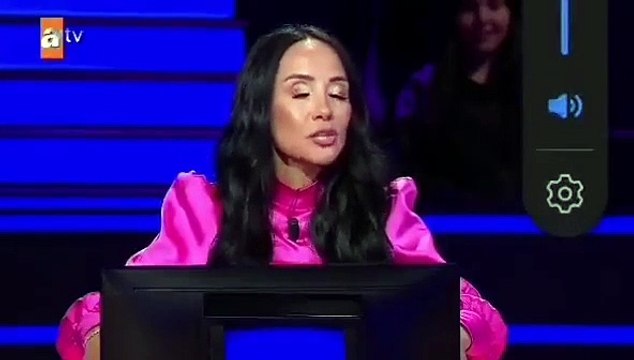 Yarışmaya damga vuran anlar! Yarışmacı, yaptığı işi ağzından kaçırınca...