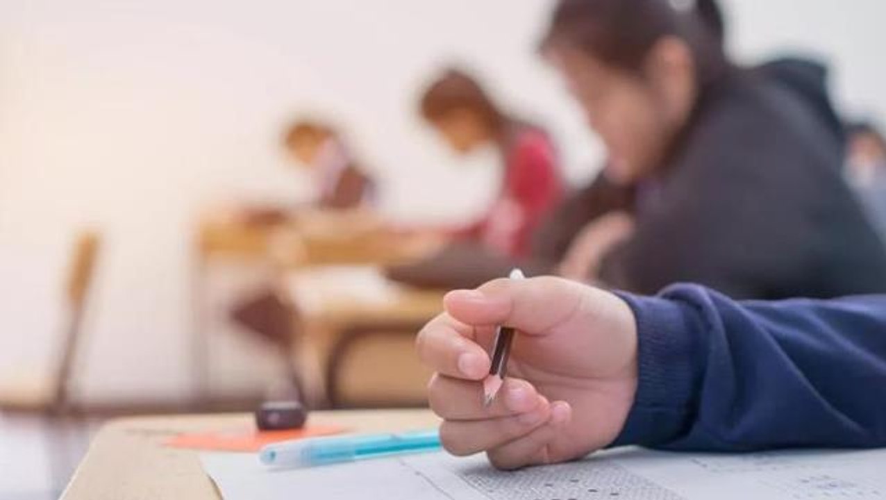 Son dakika! KPSS soruşturmasında hazırlanan ön rapora göre 3 soru birebir aynı, 10 soru benzer çıktı