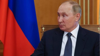 Vladimir Putin: Why is there a statue of him in New York City?