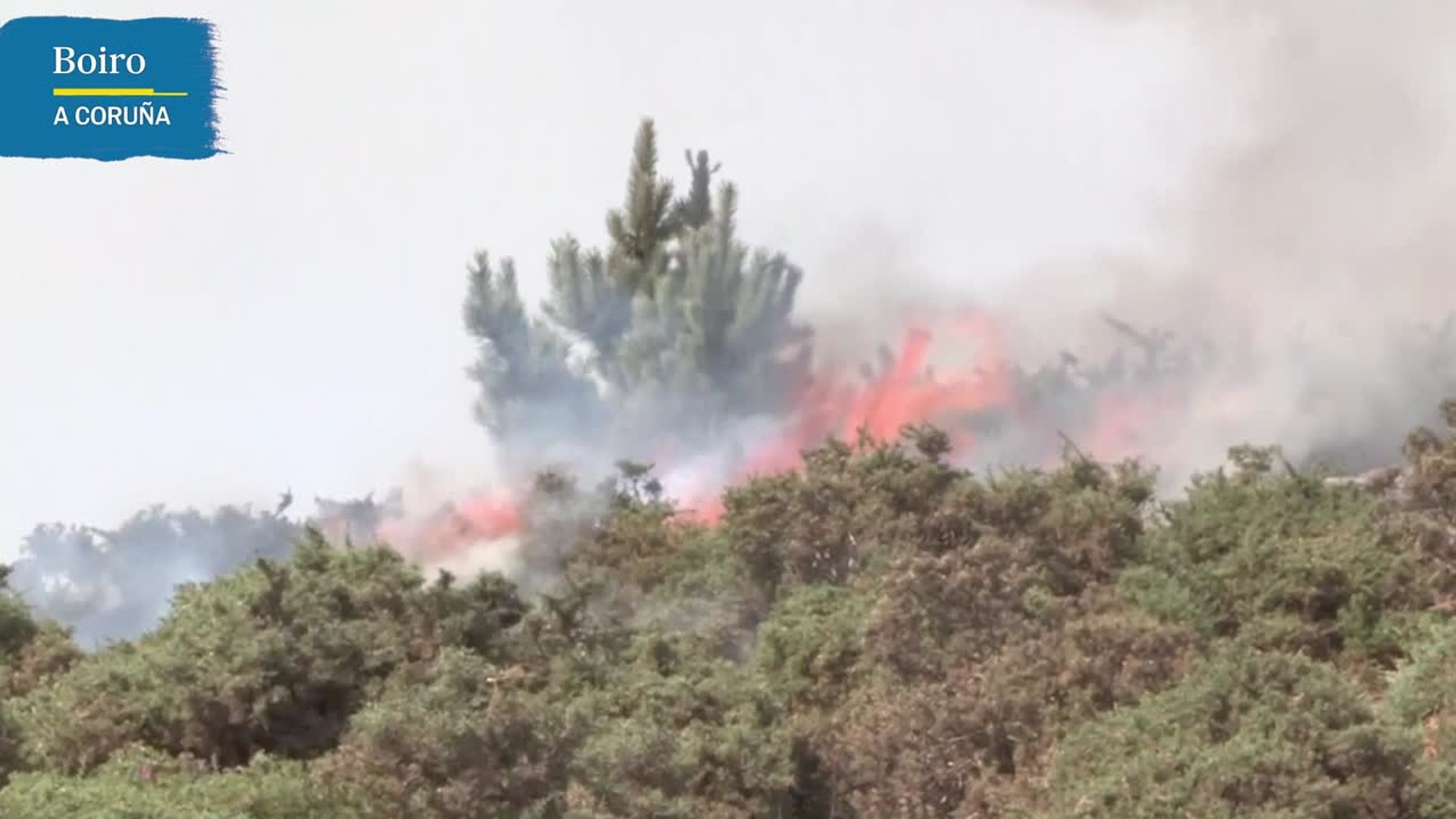 El incendio de Boiro quema más de 1.200 hectáreas y desaloja los municipios  cercanos